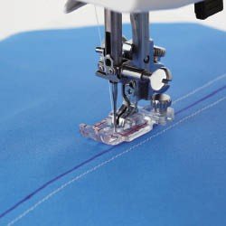 PIED TRANSPARENT DE QUILTING AVEC DEUX GUIDES